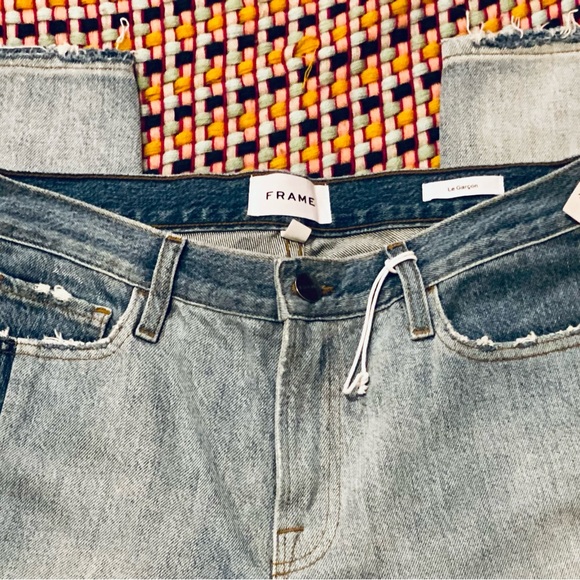 Frame Le Garçon Mid Rise Straight Fit Distressed Unmatched Jeans in size 26 NWT - Picture 8 of 16